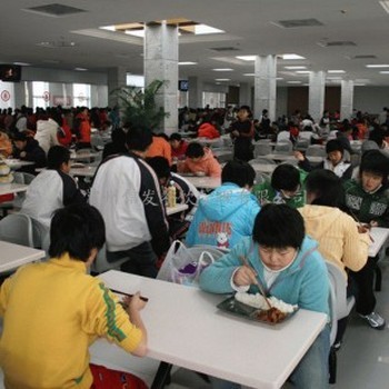 食堂承包、餐飲管理公司、學(xué)校食堂承包、南京食堂承包、無(wú)錫食堂承包、工廠食堂承包、企業(yè)食堂承包、鎮(zhèn)江食